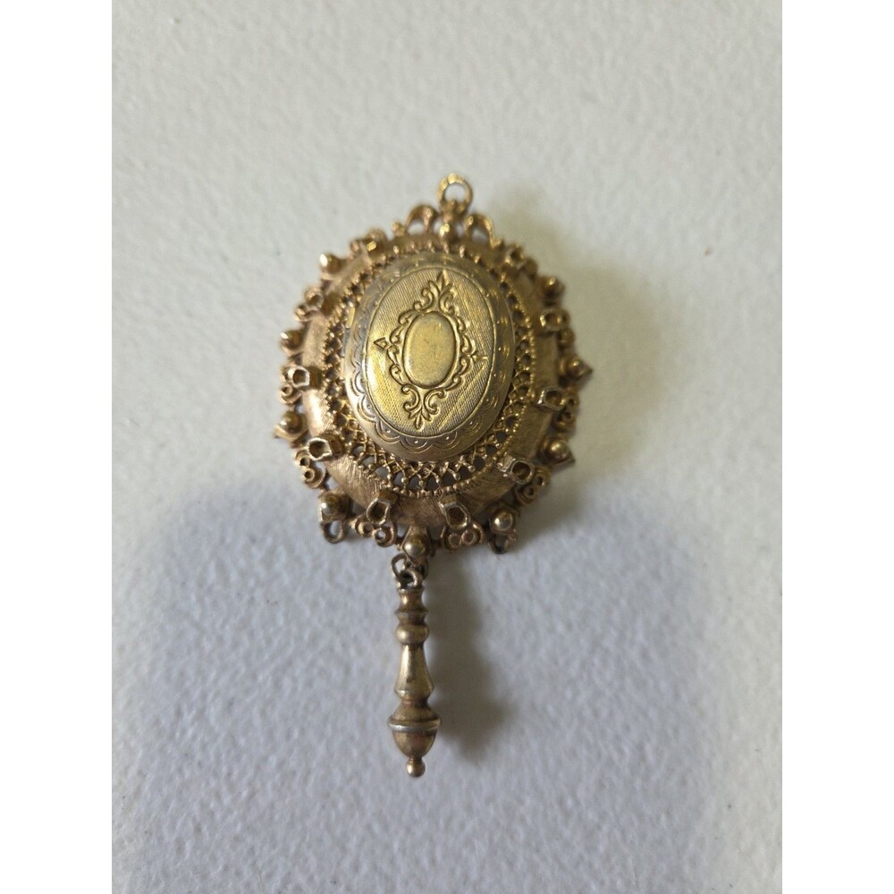 Vintage Signed Florenza Gold Tone Ornate Victorian Revival Locket Pendant Dangle
